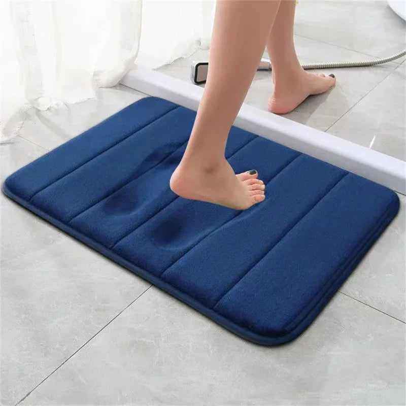 Premium Non-Slip Shower Rug with Super Absorbent Memory Foam for Home Décor